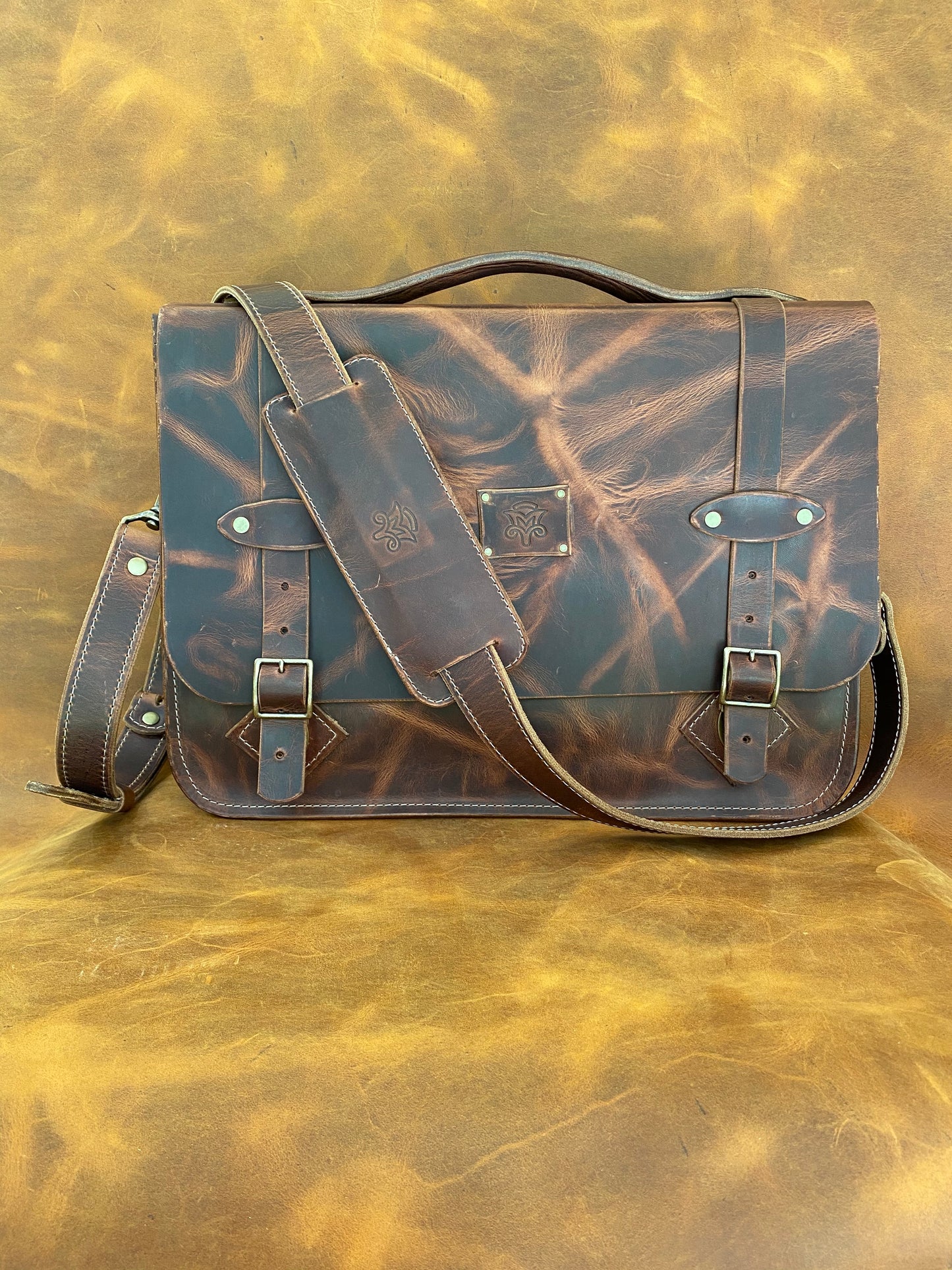 Vintage Delux Messenger Bag