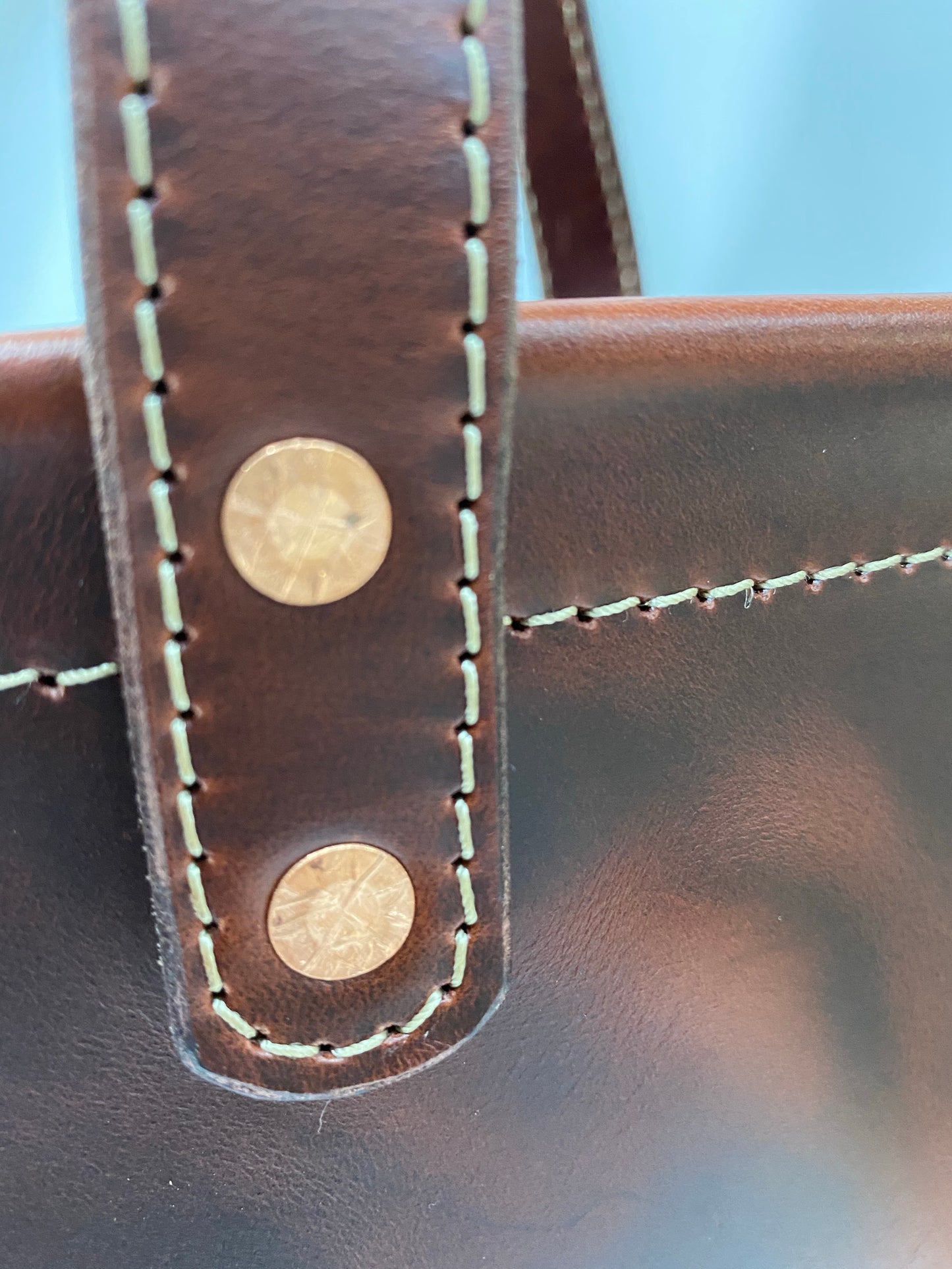 Casual Tote in Vino