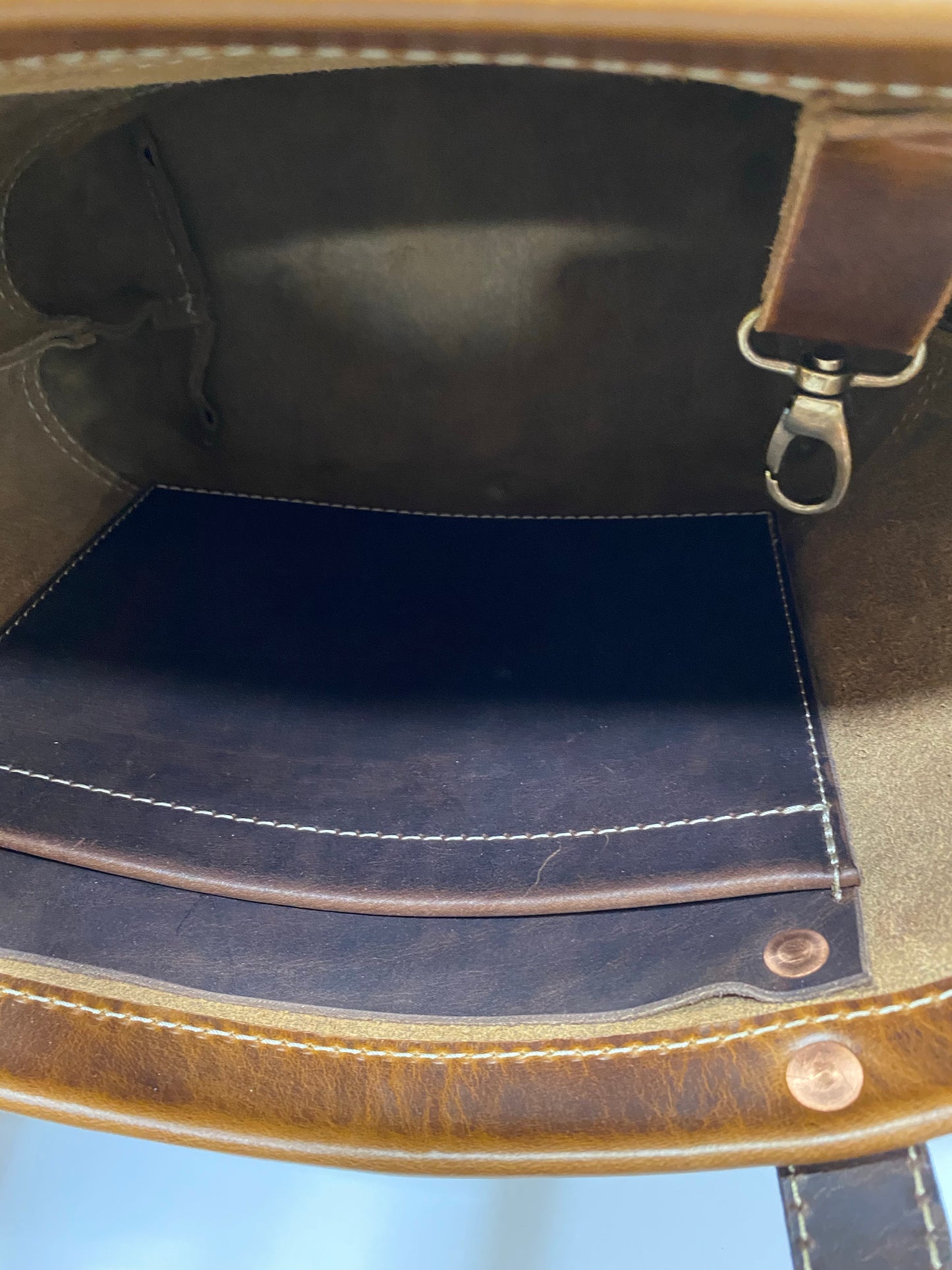 Casual Tote in Vintage Tan and Espresso